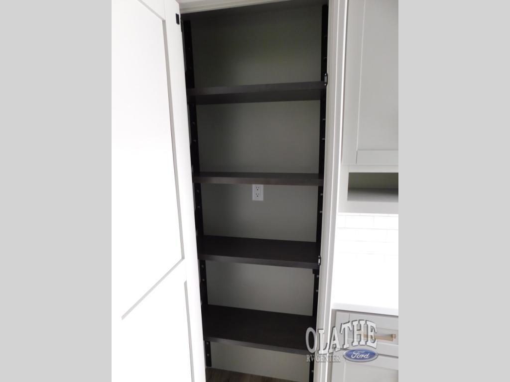A photo of this 2026 Brinkley MODEL Z