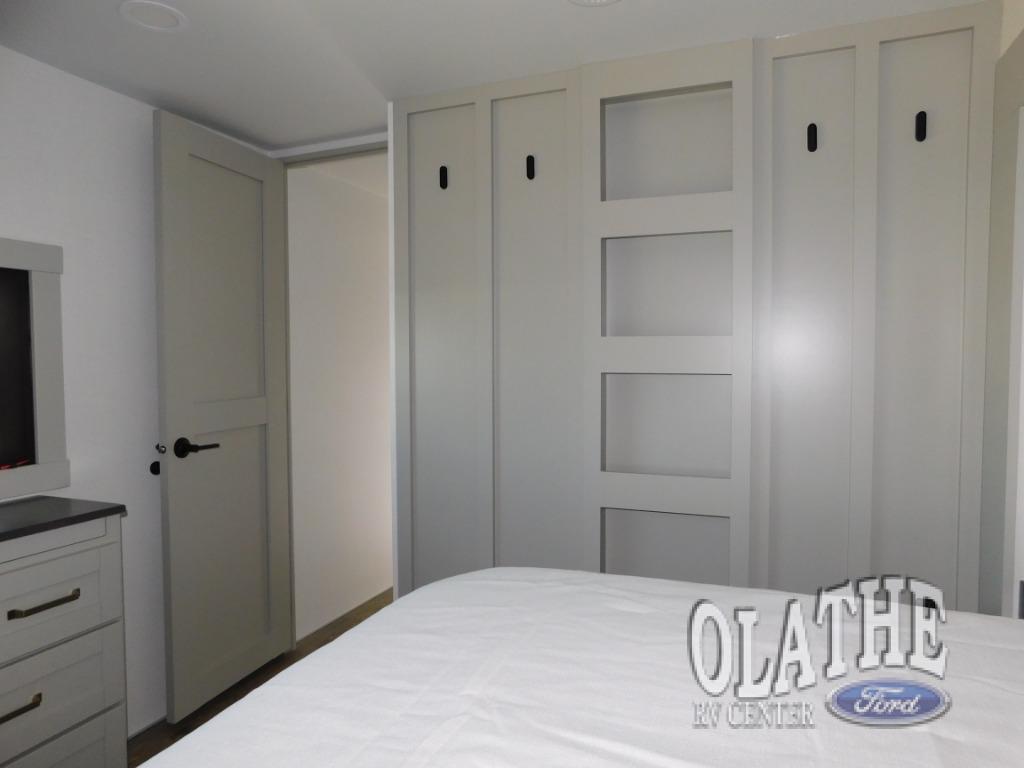 A photo of this 2026 Brinkley MODEL Z