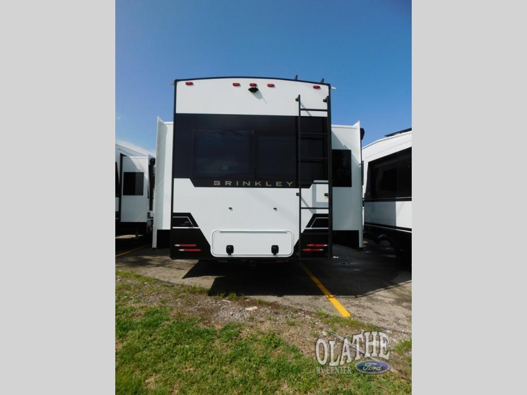 A photo of this 2026 Brinkley MODEL Z