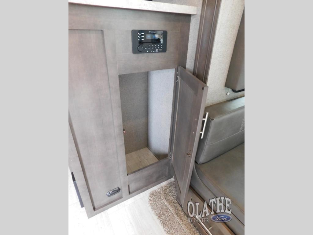 A photo of this 2021 Forest River Rv FLAGSTAFF SUPER LITE