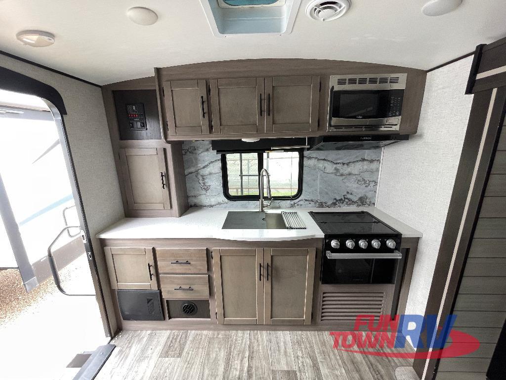 A photo of this 2023 CrossRoads RV Sunset Trail 256RK
