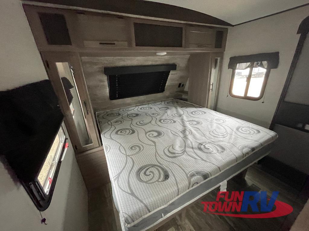 A photo of this 2023 CrossRoads RV Sunset Trail 256RK