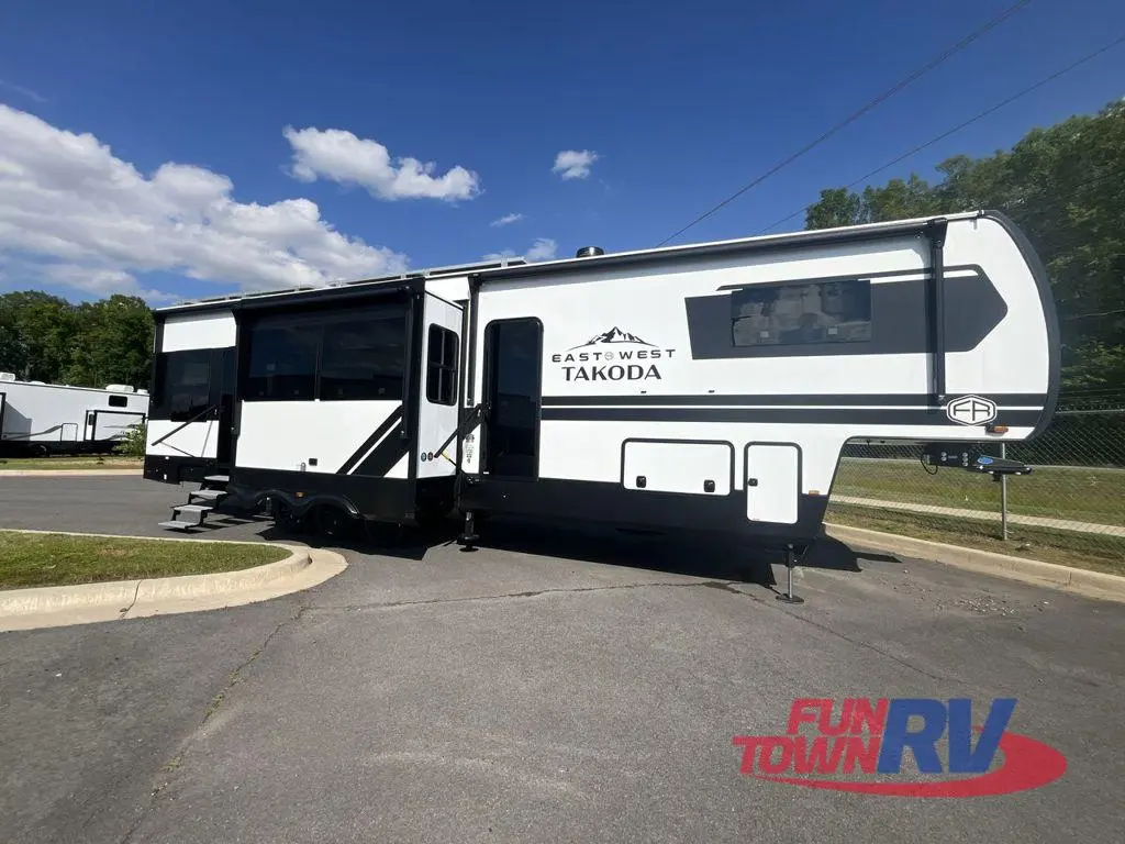 2025 E TAKODA Travel Trailer RV