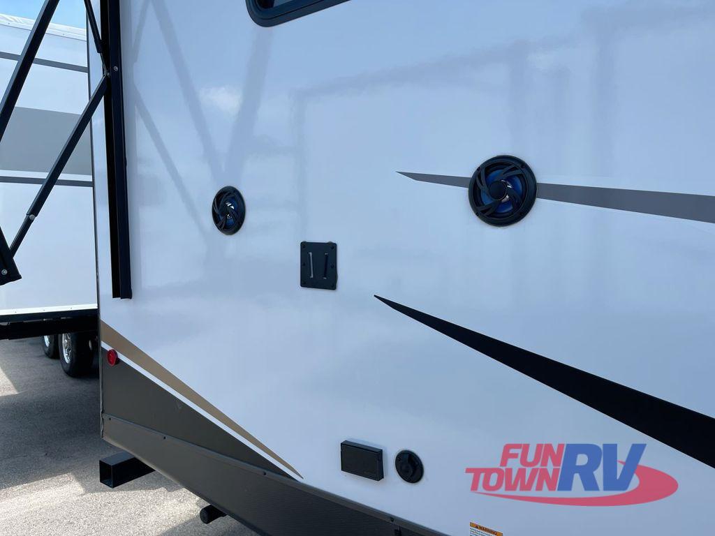 A photo of this 2025 Prime Time Rv LACROSSE