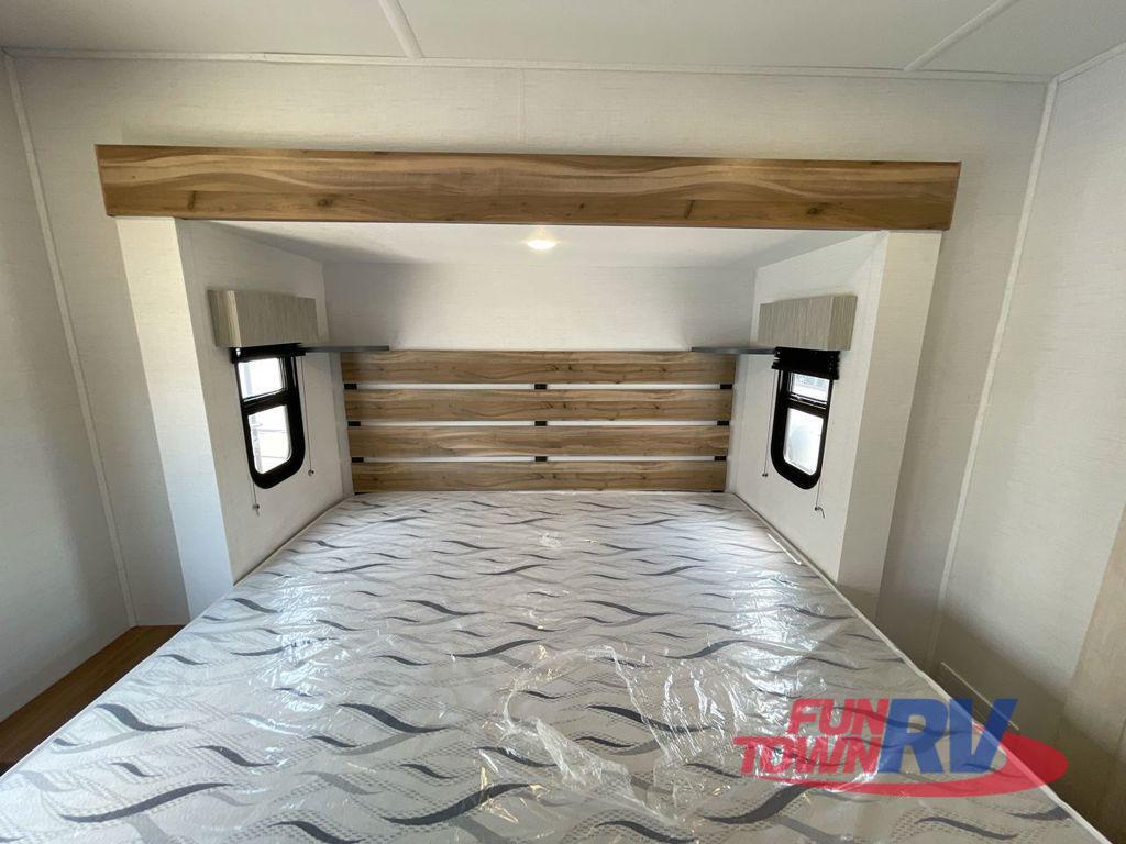 A photo of this 2025 Prime Time Rv LACROSSE