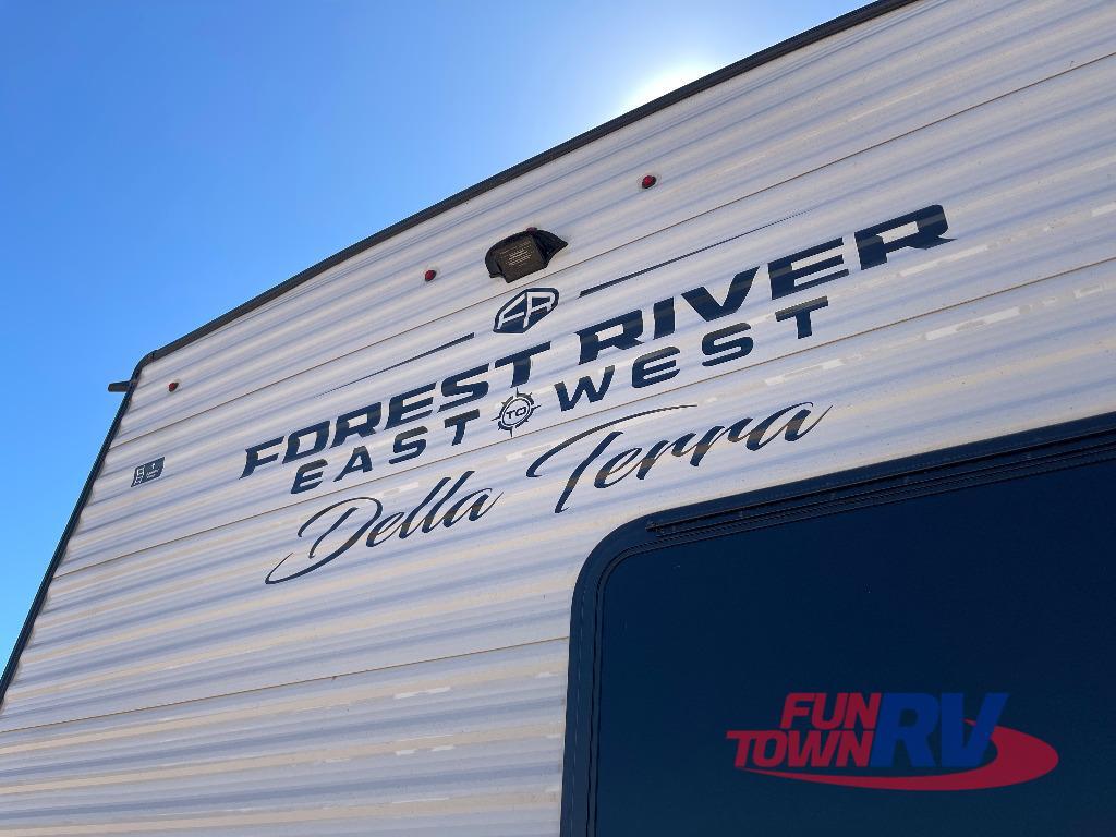 A photo of this 2026 EAST TO WEST Della Terra 191BH