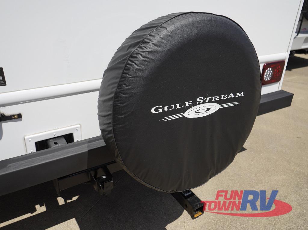 A photo of this 2026 Gulf Stream RV Yellowstone Conquest 6215LE
