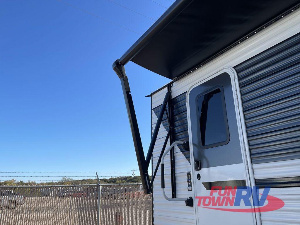 A photo of this 2026 Winnebago ACCESS
