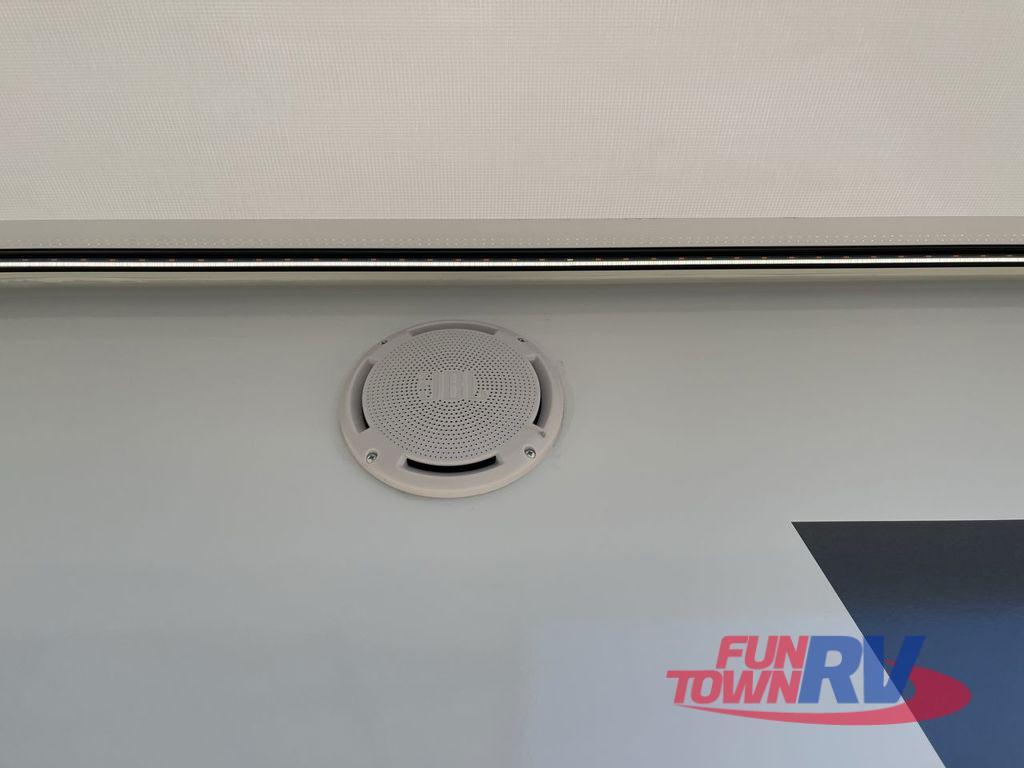 A photo of this 2026 Winnebago MICRO MINNIE