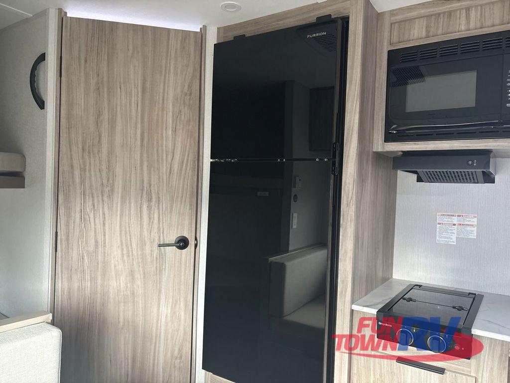A photo of this 2026 Winnebago ACCESS