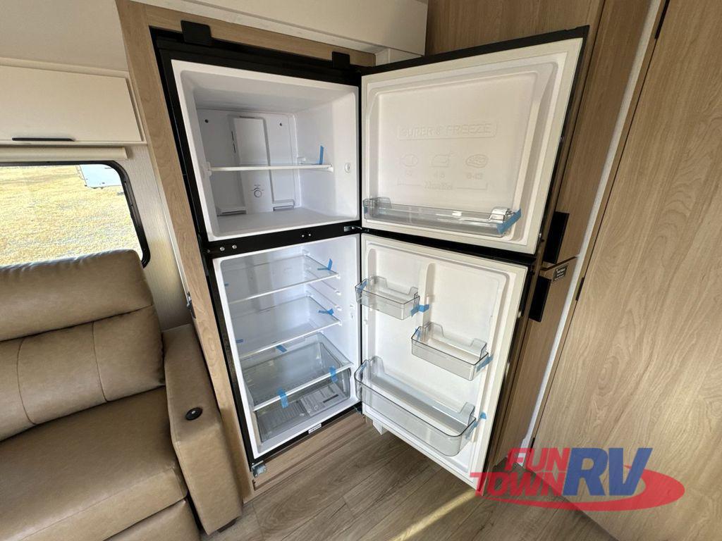 A photo of this 2026 Winnebago Thrive 25RLS