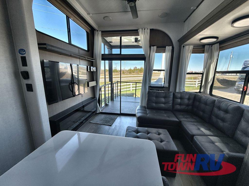 A photo of this 2025 Forest River Rv SALEM GRAND VILLA