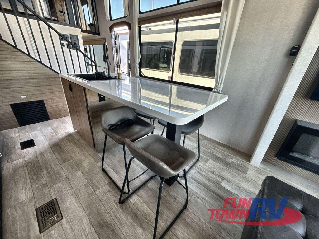 A photo of this 2025 Forest River Rv SALEM GRAND VILLA