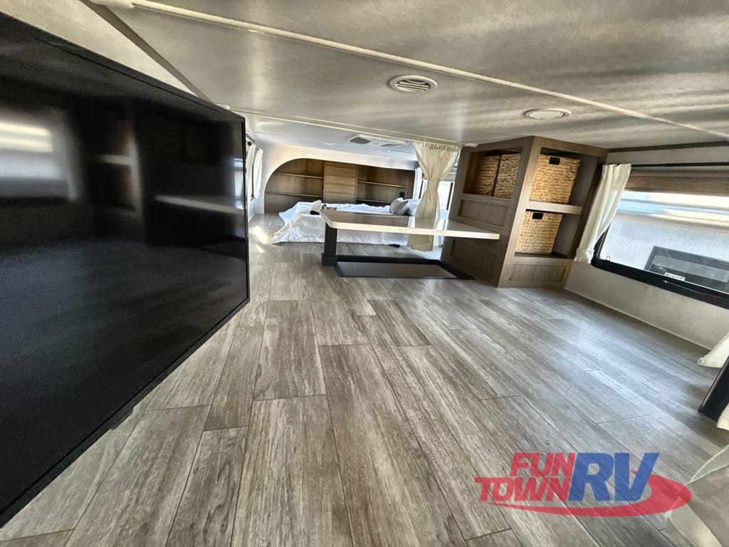 A photo of this 2025 Forest River Rv SALEM GRAND VILLA