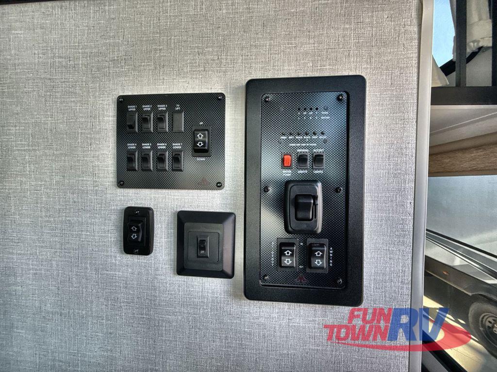 A photo of this 2025 Forest River Rv SALEM GRAND VILLA