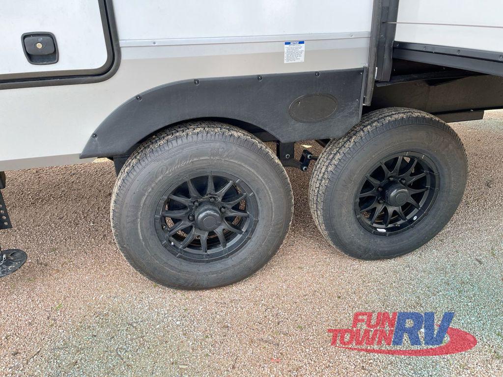 A photo of this 2025 Forest River RV Cherokee Arctic Wolf 3950SUITE