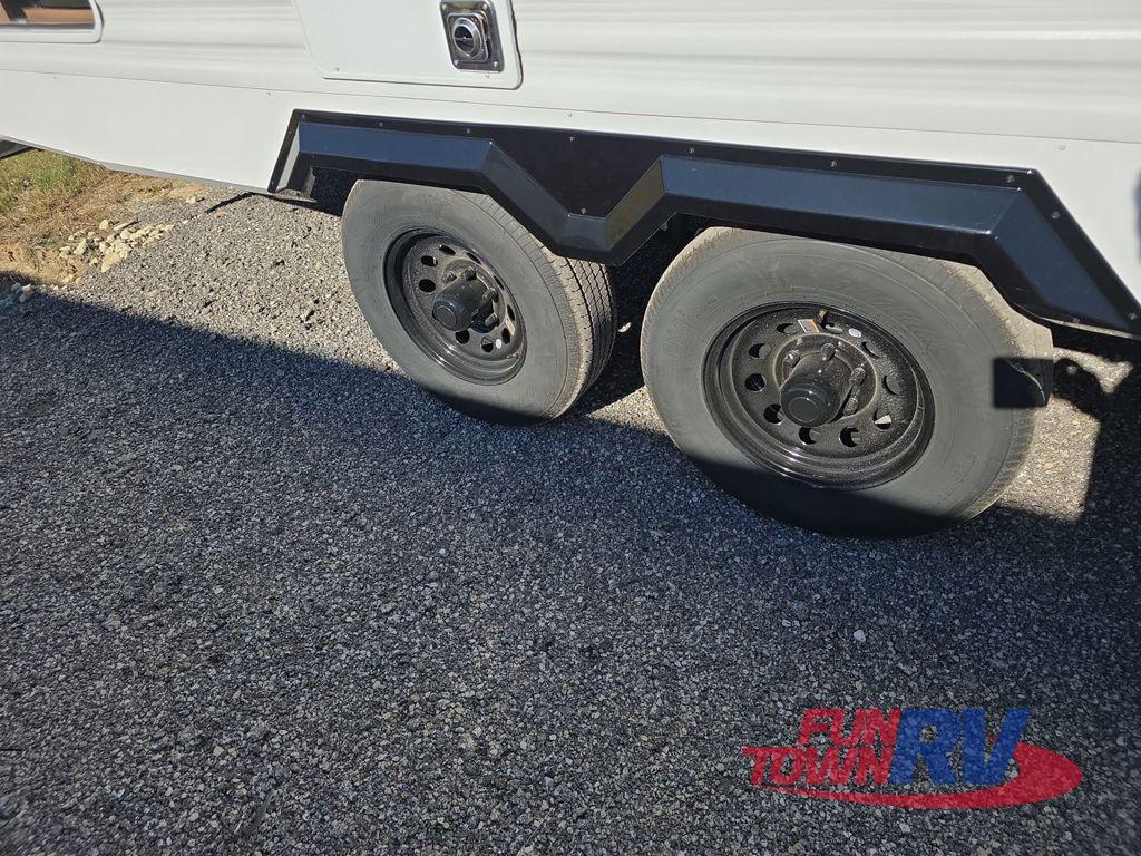 A photo of this 2026 Winnebago ACCESS