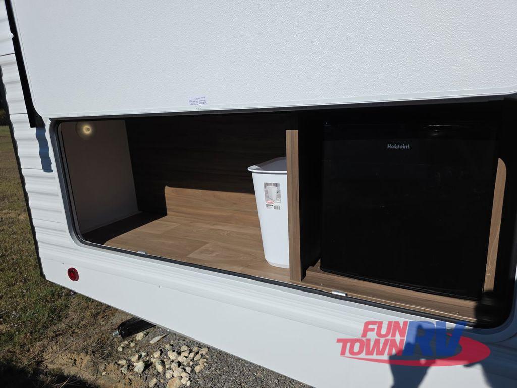 A photo of this 2026 Winnebago ACCESS