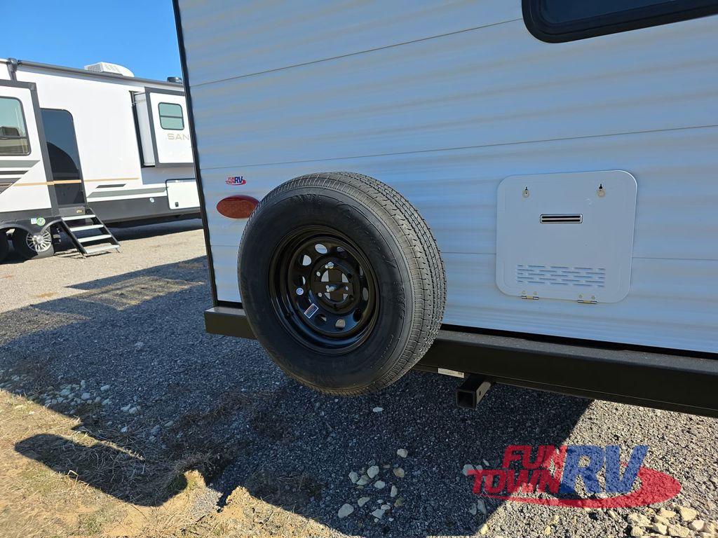 A photo of this 2026 Winnebago ACCESS