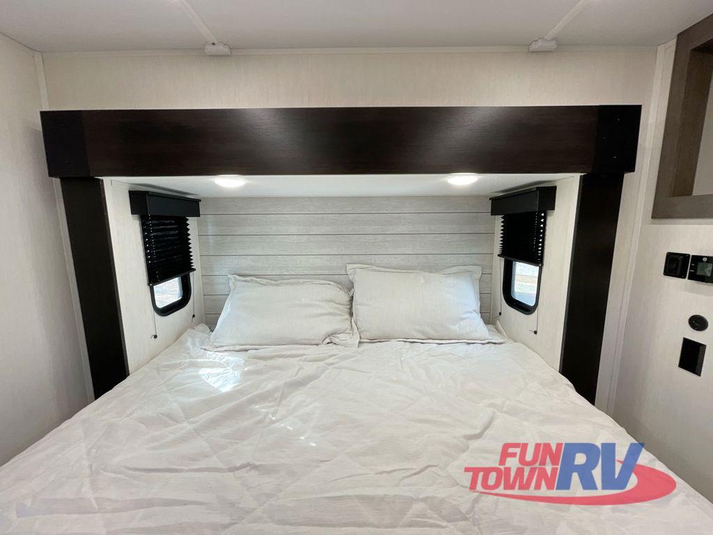 A photo of this 2025 Forest River RV Cherokee Arctic Wolf 3950SUITE