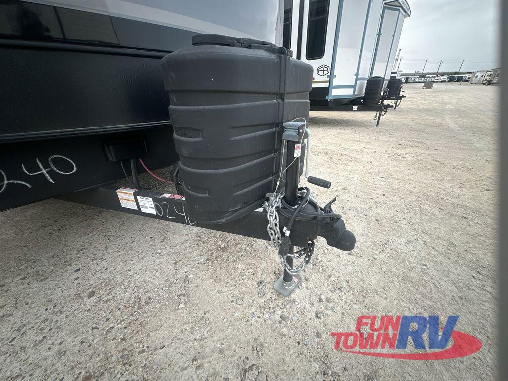 A photo of this 2025 Redwood RV Regency 3951BAM