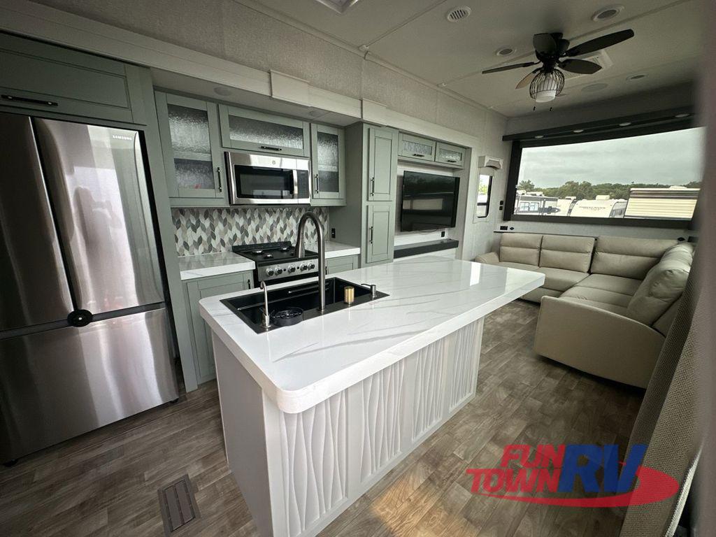 A photo of this 2025 Redwood RV Regency 3951BAM