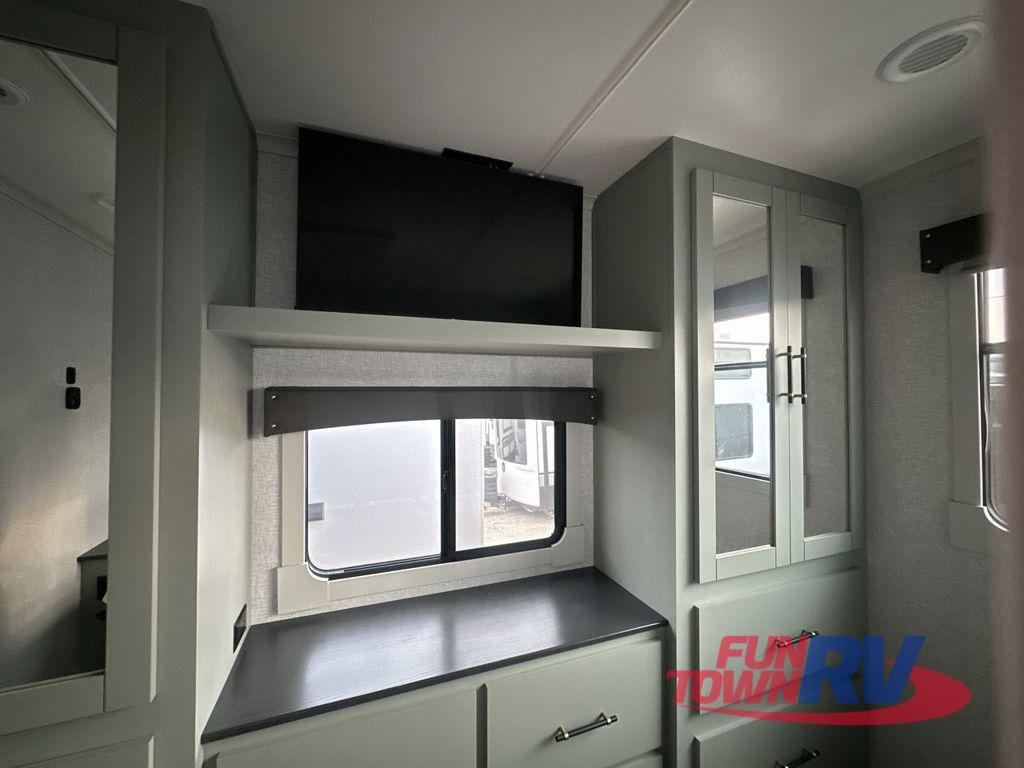 A photo of this 2025 Redwood RV Regency 3951BAM