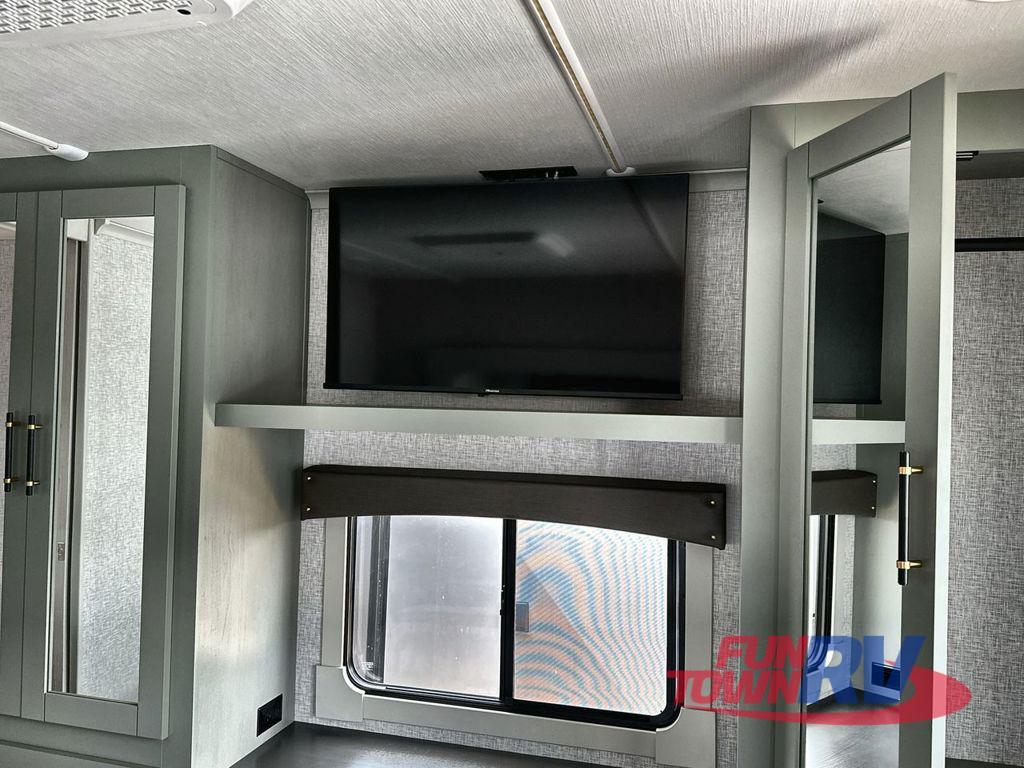 A photo of this 2025 Redwood RV Regency 3951BAM