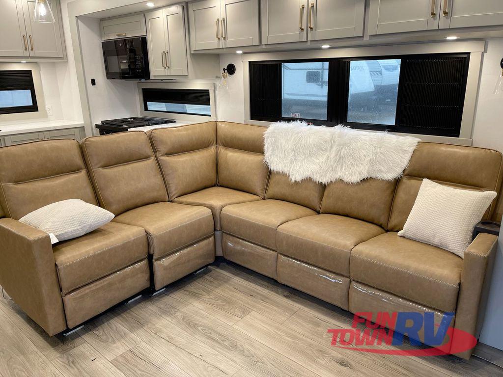 A photo of this 2026 Brinkley MODEL Z